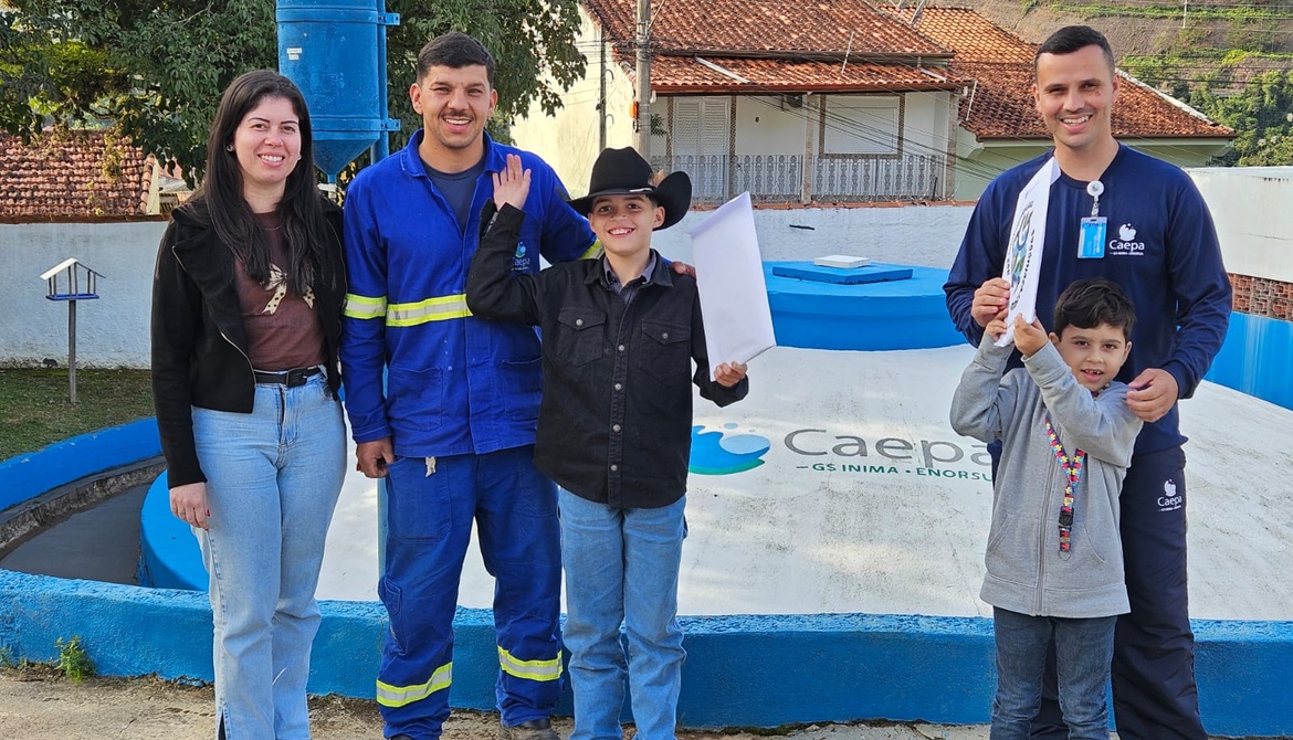PEQUENOS VISITANTES, GRANDES DESCOBERTAS: UMA TARDE SUSTENTÁVEL NA CAEPA